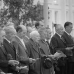 On Anzac Day in 1973 there was wreath laying by a number of countries at the Wellington Cenotaph. After the main ceremony a wreath was laid at the Wellington Cenotaph on behalf of the Victoria University Students Association.